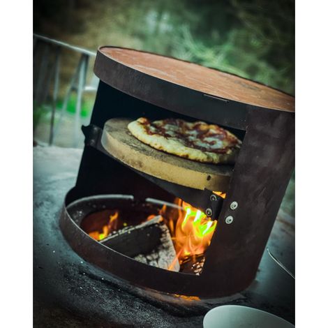 DEINWERK Pizzaofen für Feuerplatte mit Smoker Funktion aus Cortenstahl mit Eichenholzgriff (1/5)