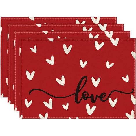 Juego de 4 manteles individuales rojos con forma de corazón, Posavasos, 45 x 30 cm, Fácil de limpiar, San Valentín y decoración de restaurantes (1/5)