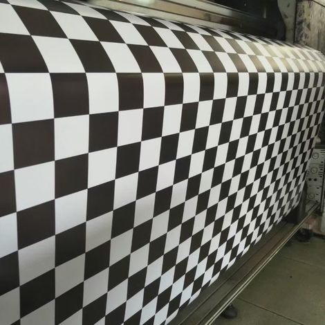 Pellicola adesiva con bandiera a scacchi bianco/nero per decorazione Misura - 152cm x 50cm (1/5)