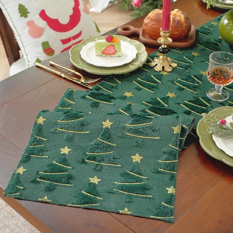 Un chemin de table en jacquard doux et moelleux orné d'un motif d'étoile de sapin de Noël verte (35 x 200 cm / 13,78 x 78,74 pouces). (1/3)