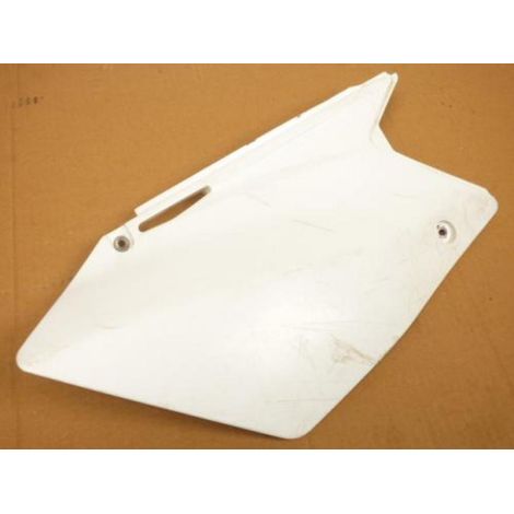[PRODUIT D'OCCASION] Cache latéral droit origine pour moto Suzuki 450 RMZ 2006 (1/4)