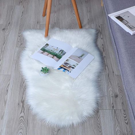 Tapis en peau de mouton d'une seule pièce, tapis moelleux en fausse fourrure, tapis universel de différentes tailles pour chambre, salon, chaise ou canapé (blanc) - 60x90 cm MNS (1/4)