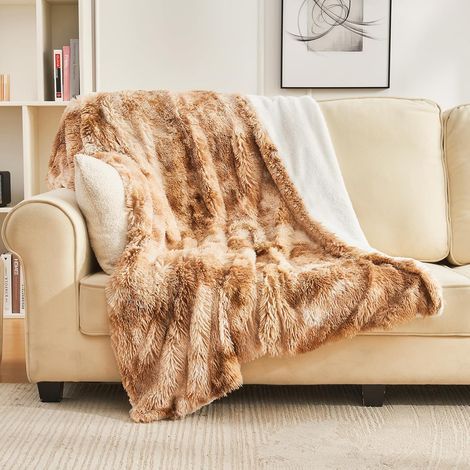 Fausse Fourrure Couverture Moelleuse, 150 x 200cm Brun, Super Douce, Pelucheuse, Épaisse et Élégante, Couverture Shaggy à Longs Poils, Chaud Confortable Réversible pour Canapé et Lit (1/5)