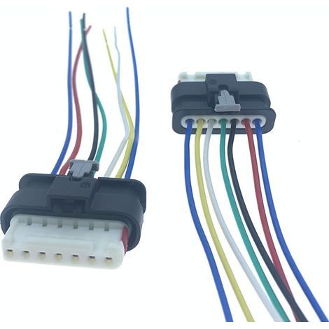 Connector for adaptive cruise control (ACC) compatible with Volkswagen Lavida, Bora, Golf, Passat, Magtotan, Touran and Skoda. (1/4)