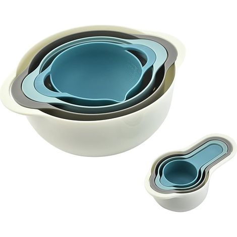Set di 8 ciotole di plastica impilabili con 2 ciotole per mescolare, uno scolapasta, 4 misurini, un setaccio per dolci, utensili da cucina e accessori da campeggio per campeggiatori.