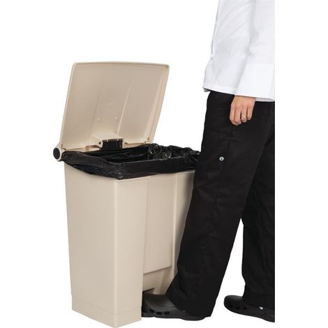 Conteneur à Pédale Step-On Beige - 68L - Rubbermaid (1/2)