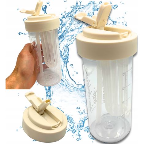 Botella de agua con pajita, resistente y con filtro graduado de 600 ml. (1/5)