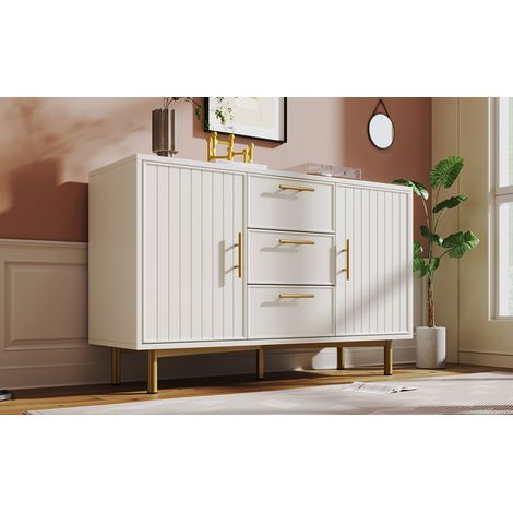 Commodat d’un grandeur de 75 x 120 x 40 cm. Comme il possède 2 portes et 3 tiroirs, c’est un modèle très pratique pour les pièces à vivre ou aux chambres à coucher. Couleur blanche. (1/5)