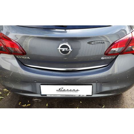Opel Corsa E 14 - Embellecedor cromado para el portón trasero (1/4)