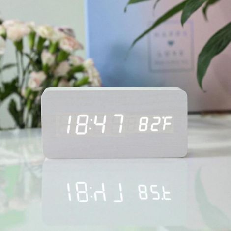 Réveil numérique moderne, 3 réglages d'alarme, affichage de la date de température en bois, grand réveil LED pour blanc (1/4)