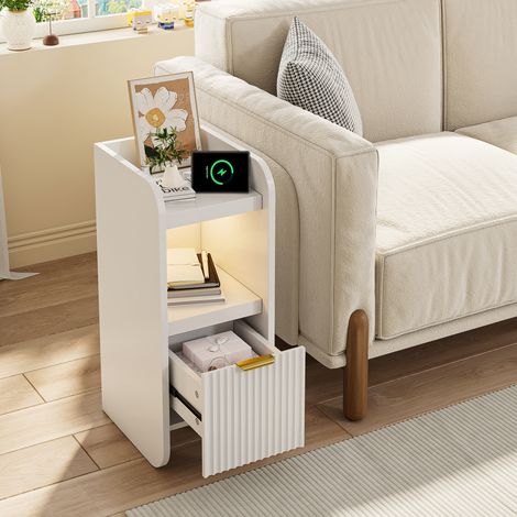 Table de Chevet Blanche Bois, Lot de 2, Table d’Appoint Moderne avec LED et Multiprise, Table de Nuit avec 1 Tiroir et 1 Compartiment Ouvert, pour Salon Chambre, 30x25x60cm (1/5)