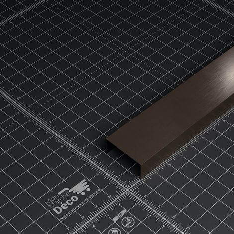Profilé U Décoratif pour Panneau Tasseau Bois - Gris Foncé - 20 cm (1/4)