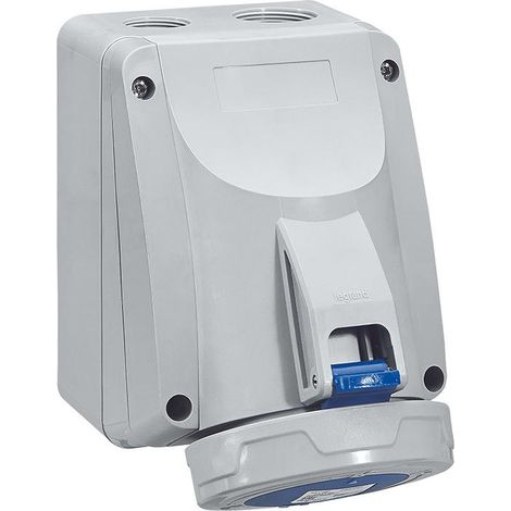 Legrand – Socle saillie P17 3P+T 32A 200/250V IP67 – Prise étanche pour chantiers – Résistant aux agents chimiques – Montage en surface