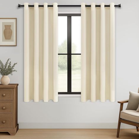 Rideaux Occultant - Rideaux Fenetre Chambre Thermiques Isolants Anti Froid et Chaleur Rideau Beige Opaque à Oeillets Rideaux Phonique Anti Bruit pour Salon, 140x180 cm, Lot de 2 (1/5)