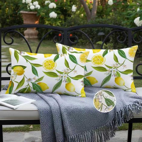 Lot de 2 Housse de Coussin 30x50cm Extérieur Imperméable Coussins Double Motif Citron Jaune Fleurs Blanches Feuilles Vertes Moderne pour canapé Salon Balcon Jardin Voiture (1/5)