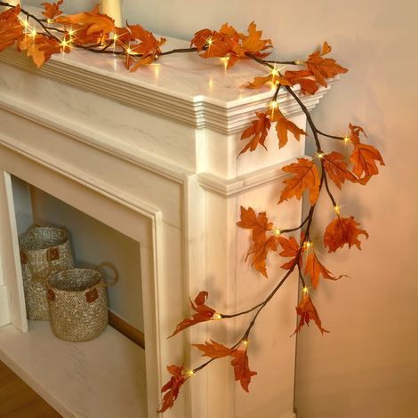 Guirlande Feuille D'érable Éclairée - 24 LED Blanc Chaud - 1,83 M - Avec Minuterie Automatique - Pour Décoration Automnale Intérieure Extérieure - 1 Pièce (1/5)