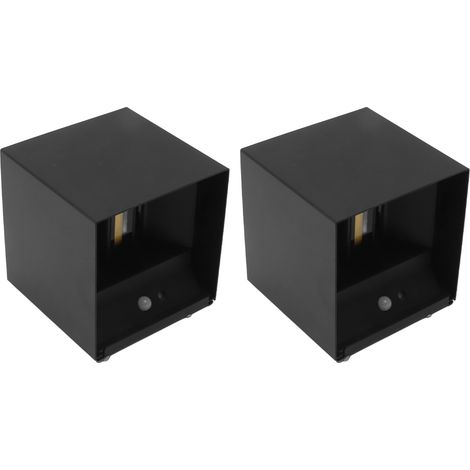 Lot de 2 appliques murales LED 6W, base magnétique, détecteur de mouvement, éclairage blanc chaud carré, orientable vers le haut et vers le bas, pour couloir intérieur, noir (1/5)