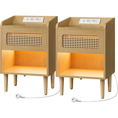 Lot de 2 Tables de Chevet avec Éclairage à Détecteur de Mouvement, Multiprise et Détails en Rotin, Style Bohème, Beige