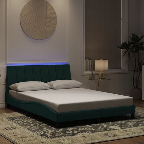 Cadre de lit avec LED sans matelas Hanko vert foncé 140x190 cm velours vidaXL (1/5)