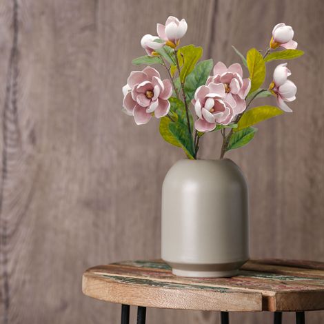 2 künstliche Yulan-Blumen, langstielig, Kunstblumenstrauß, Vase, Blumenarrangement für die Heimdekoration, 3 Köpfe, rot (1/5)