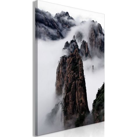 Immagine - Alte montagne nella nebbia (1 parte) - paesaggio di nuvole tra le rocce (1/3)