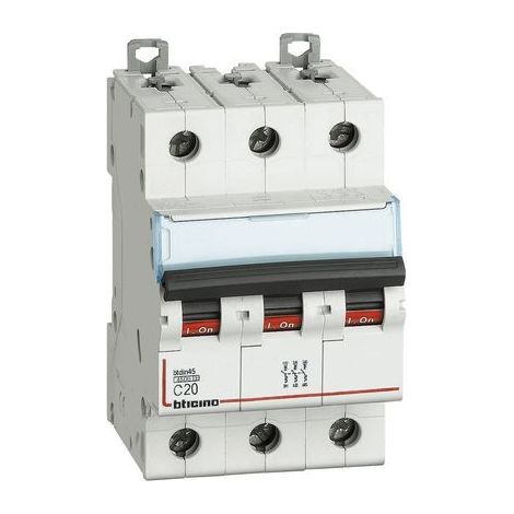 BTICINO Interruttore Magnetotermico Modulare Btdin45 3P 25A
