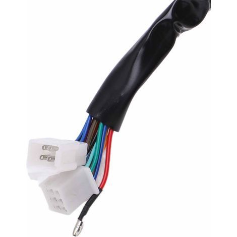 An den Motorrädern vorgenommene Änderungen (2012-2016): Suzuki LCD-Armaturenbrett mit Uhranzeige. (1/5)