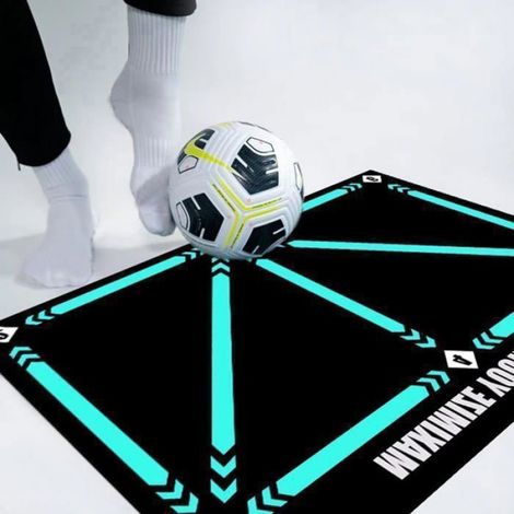 Tapis Football Dribble Footstep d'entraînement, Tapis d'entraînement Football Antidérapant, Solo Tapis Football Entrainement (1/4)