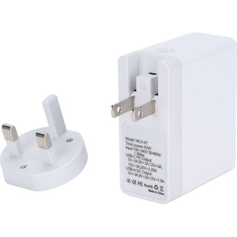 Tragbares PD QC3.0 Reiseladegerät mit LCD-Bildschirm, Schnelladapter für Handy und Laptop, 100-240 V mit US/UK-Steckern.
