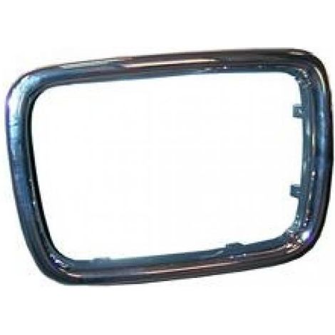 Moulure de calandre avant droit BMW Série 5 (E34) 1994-1995 (1/2)