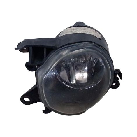 Phare Antibrouillard Avant Droit AUDI A4 Avant 99-2001 [PRODUIT D'OCCASION]♻️8d0941700b (1/2)