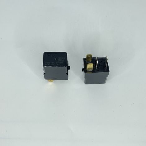 Relais Panasonic ACM33221 CM1A-R-12V-H80, référence 61111057000
