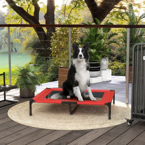 Lit d'extérieur pour chien PawHut, 92 x 76 x 18 cm, panier respirant camping pour grands chiens, surélevé, Oxford Rouge (1/5)