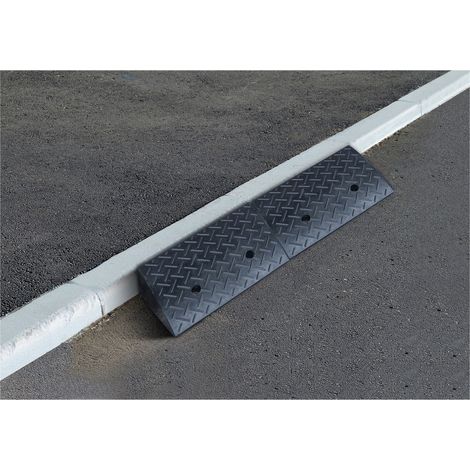 Aidapt VA144S - Rampe de bordure en caoutchouc  - 4" 100 haute Aidapt (Ensemble de 2)