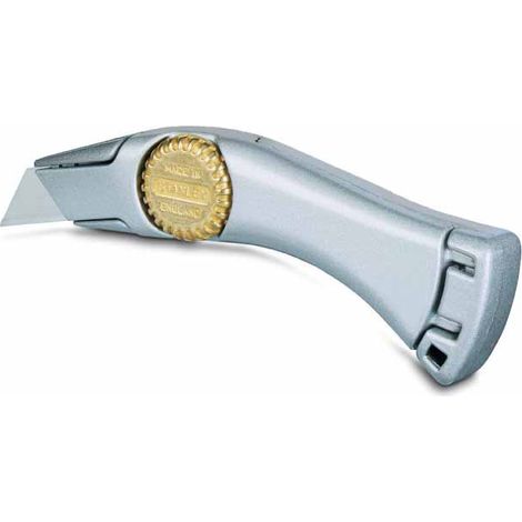 Cutter Titan Con Custodia - 1-10-550 - Stanley (A 12)