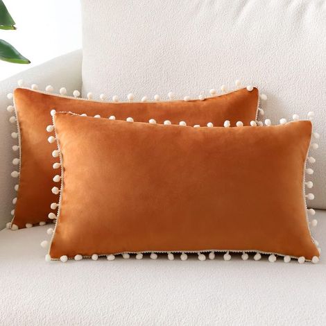 (30x50 cm, Orange)Lot de 2 Housses de Coussin Décoratives en Velours Doux Pompons Taies d'oreiller Décoration D'intérieur Housse Coussins pour Canapé Lit Chaise Chambre Salon (1/5)