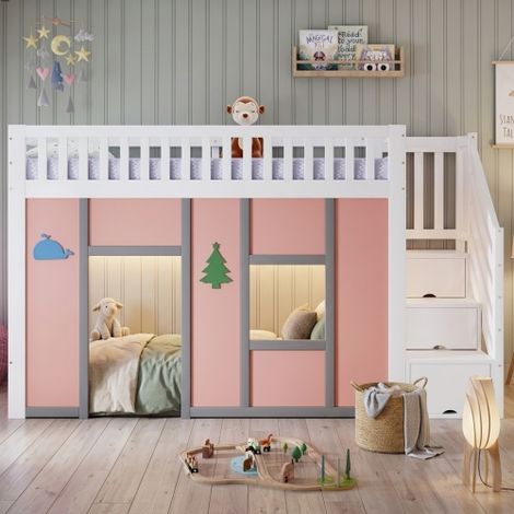 Letto a soppalco per bambini 90x200 cm in bianco e rosa, letto a mezza altezza con scaletta contenitore, illuminazione a LED, area giochi, protezione anticaduta e motivi decorativi per camerette. (1/5)