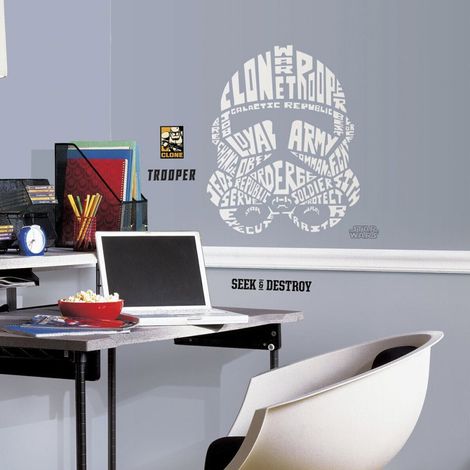 Stickers Géant Stormtrooper Typographique Star Wars (1/3)