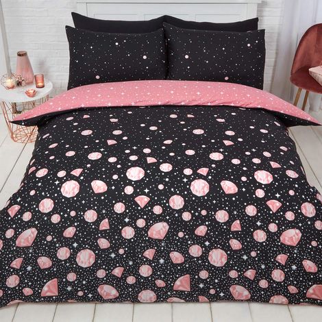 Parure de lit réversible avec Housse de Couette et taie d'oreiller Motif Losanges Noir/Rose doré King Size (1/4)