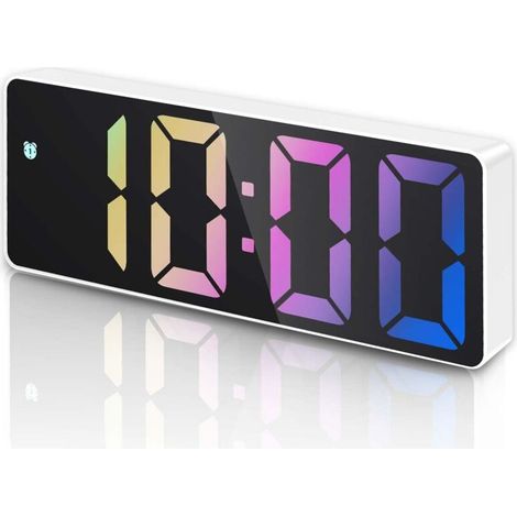 Digitaler Wecker mit Schlummerfunktion, LED-Anzeige für Temperatur und Datum, Sprachsteuerung, USB-/Batteriebetrieb, weißes Gehäuse und farbige Ziffern