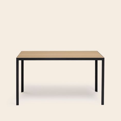 Table à manger en Plateau en bois et piètement métal noir ORELIA (1/4)