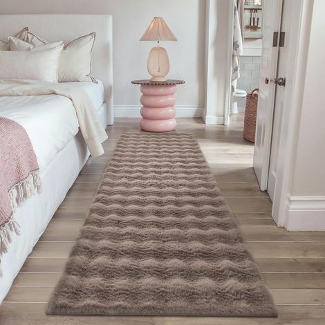 Tapis Couloir 60x180cm Marron Lavable Long Rug Antidérapant Cuisine Rugs Fausse Fourrure Doux Moelleux Carpet Chambre Enfant Descente de Lit Bureau Poil Long Carpets (1/5)