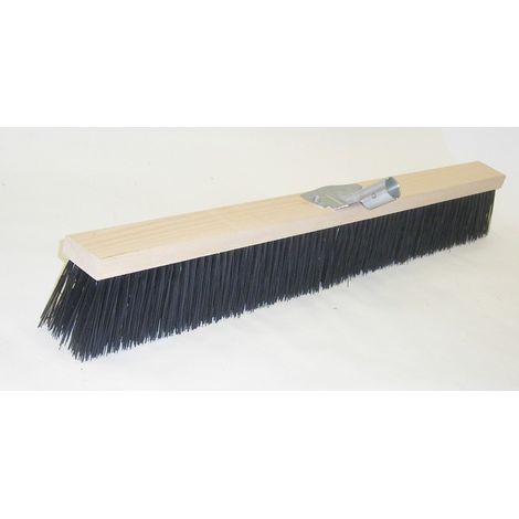 Balai industriel 60 cm pour nettoyage efficace des grandes surfaces