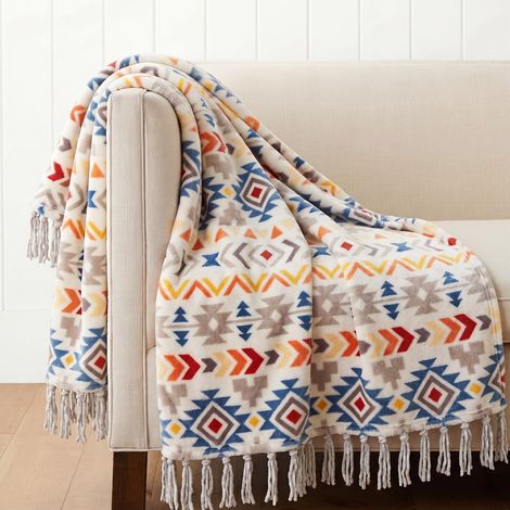Couvre-lit bohème avec Pompons – Couverture décorative colorée en Flanelle imprimée pour Chaise, lit, canapé (127 x 152,4 cm, coloré) (1/5)
