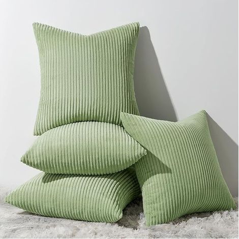 Lot de 4 housses de coussin pour canapé, pour salon, décoration de maison, modernes, élégantes, douces, résistantes, en velours ctelé avec fermeture éclair invisible, vert sauge 50 x 50 cm (1/5)