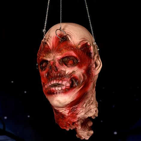 Un pendentif réaliste de style rétro horrifique – idéal pour les décorations d'Halloween et les maisons hantées. (1/4)
