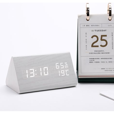 Sveglia digitale in legno, display elettronico a LED accanto all'orologio, 3 impostazioni di allarme, rilevamento di umidità e temperatura per camera da letto, comodino, scrivania - Legno bianco e car (1/3)