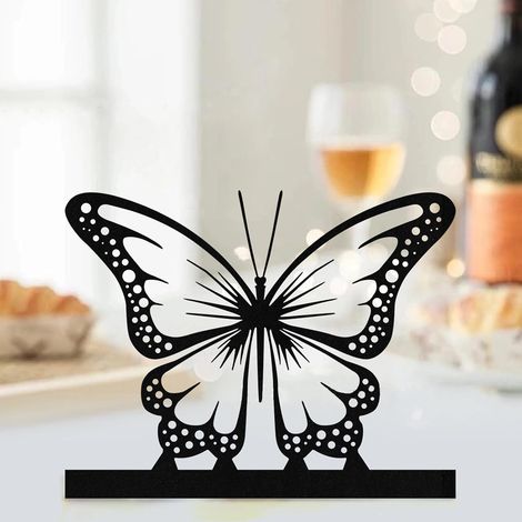 Bougeoir Papillon Photophore, Décoration Printemps Noir Bougeoir Papillon Métal 4cm Bougie pour Bougeoirs Bâton Bougies Chauffe-Plat Décoration Table Pâques Décoration Printemps Décoration en Métal (1/5)