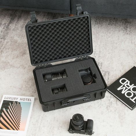 Boîte étanche à coque rigide portable avec insert en mousse personnalisable (1/5)