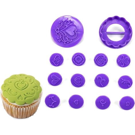 Herzförmiges Muffin-Ausstechformen-Set